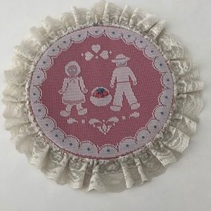 Vintage Country decor lace hoop